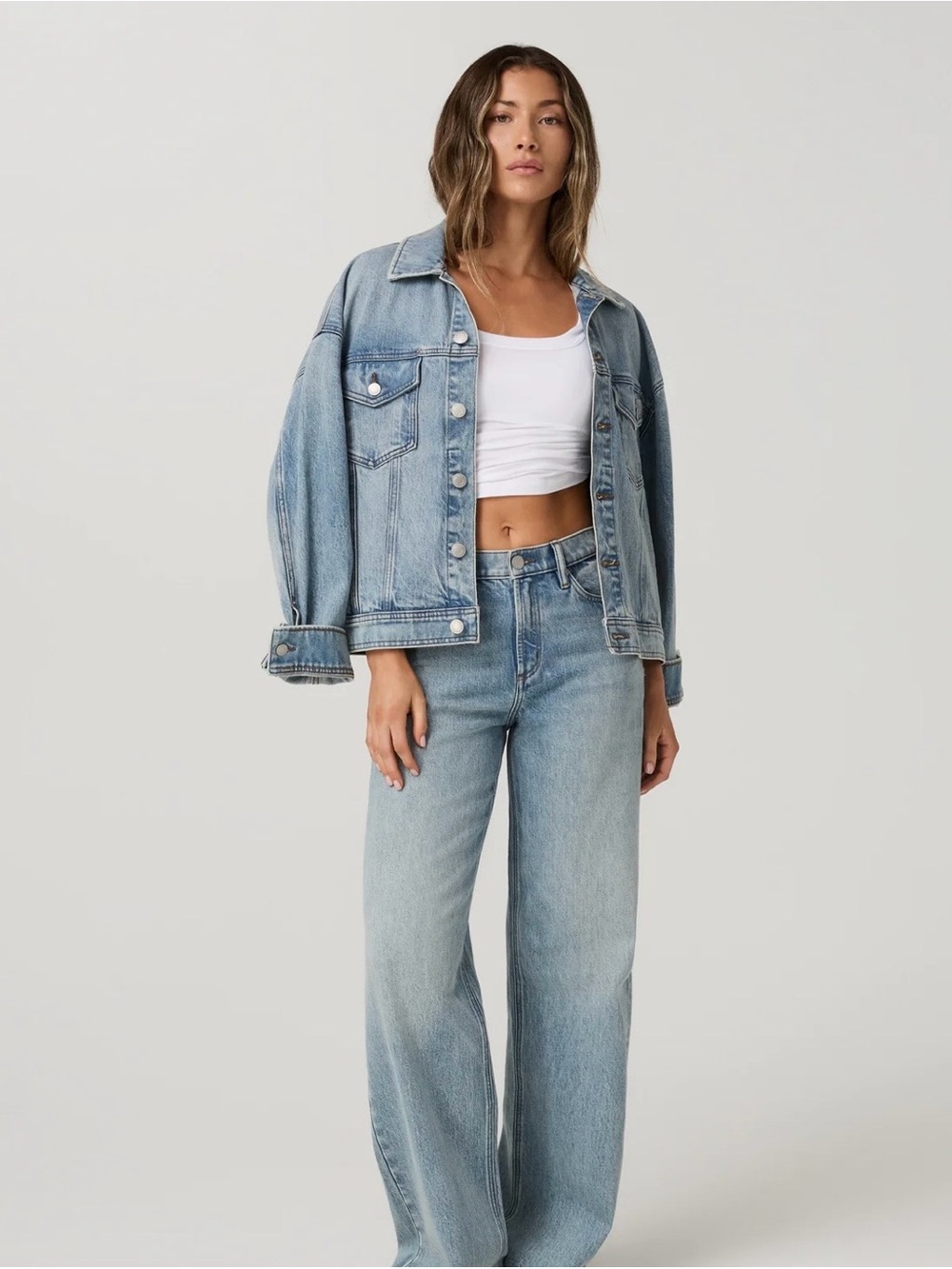 Women's Vuori Vintage Oversized Denim Jacket - Picture 2 of 5